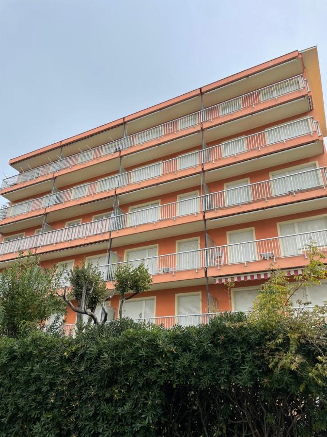 Residence Laura Bordighera Exterior foto