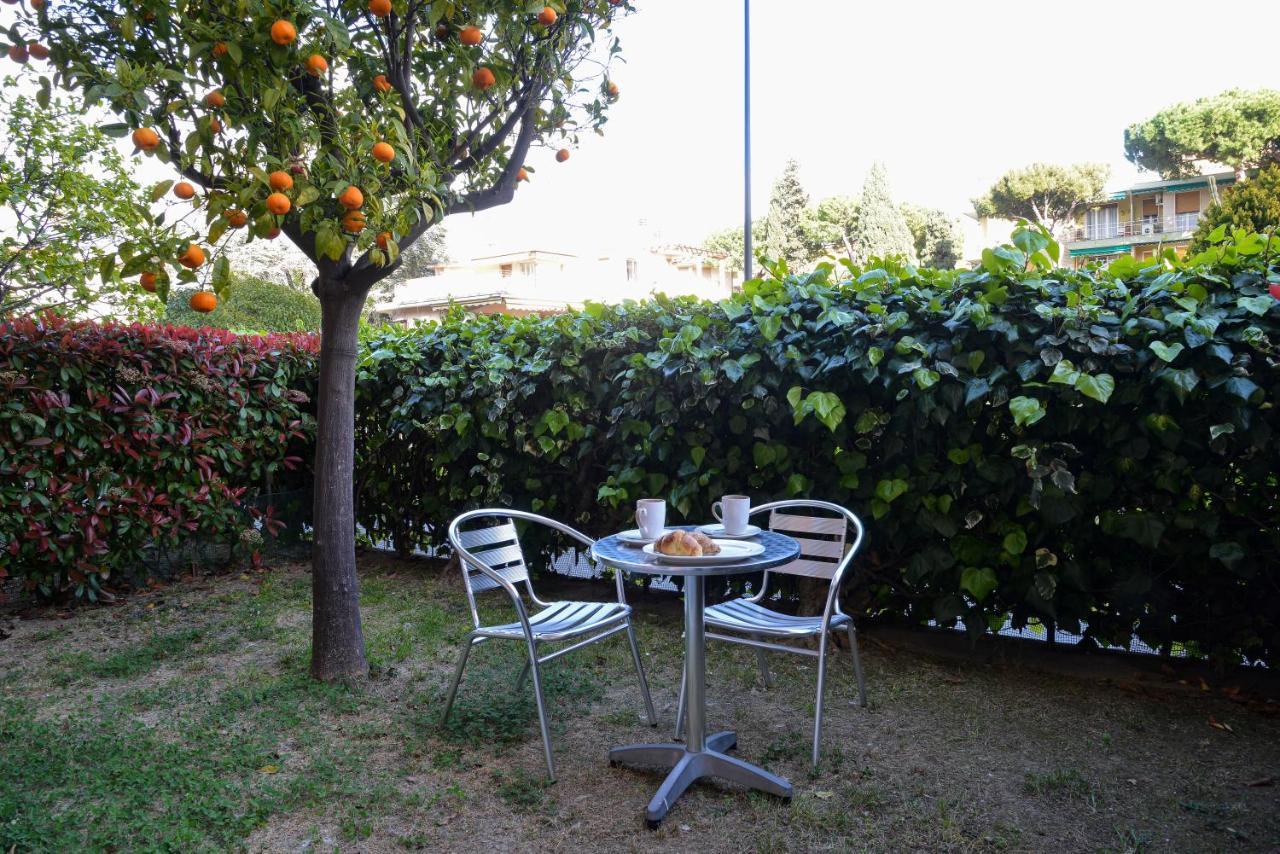 Residence Laura Bordighera Exterior foto